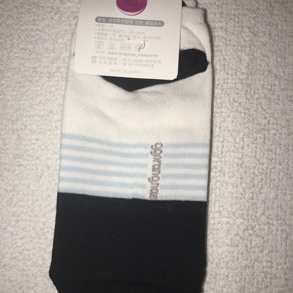 Cute Panda Ankle socks from Korea - Picture 3 of 5